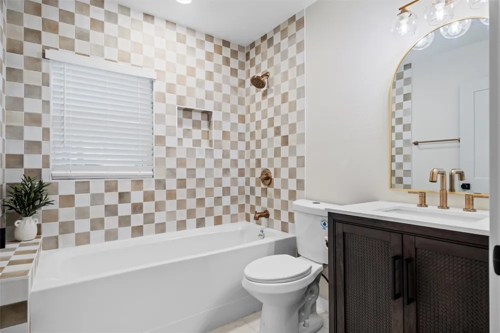 3409 Clary Avenue Fort Worth, TX 76111