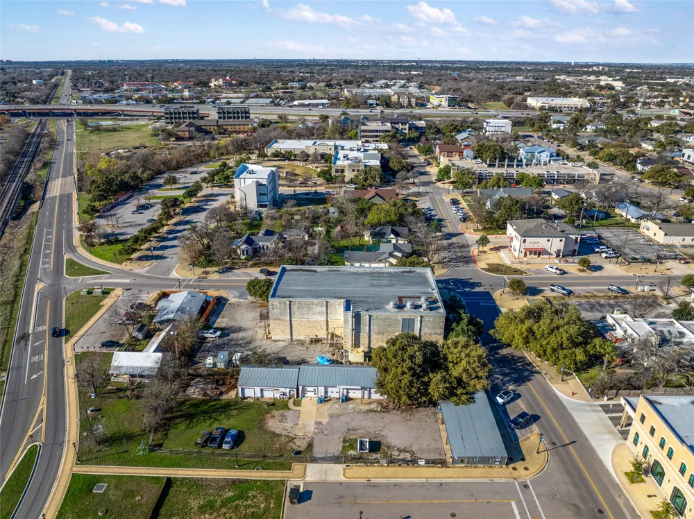 103 W Bagdad Avenue Round Rock, TX 78664