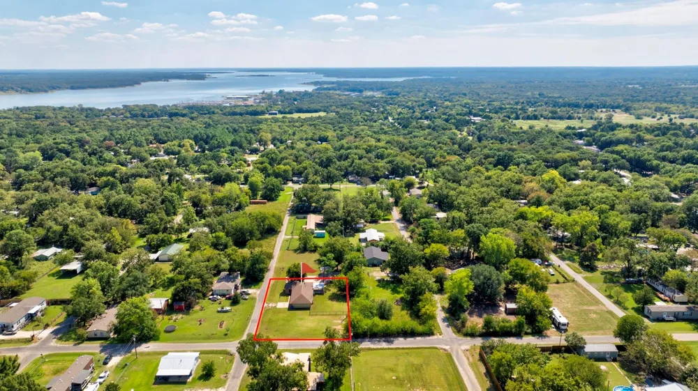 373 Old Shawnee Trail Drive Gordonville, TX 76245