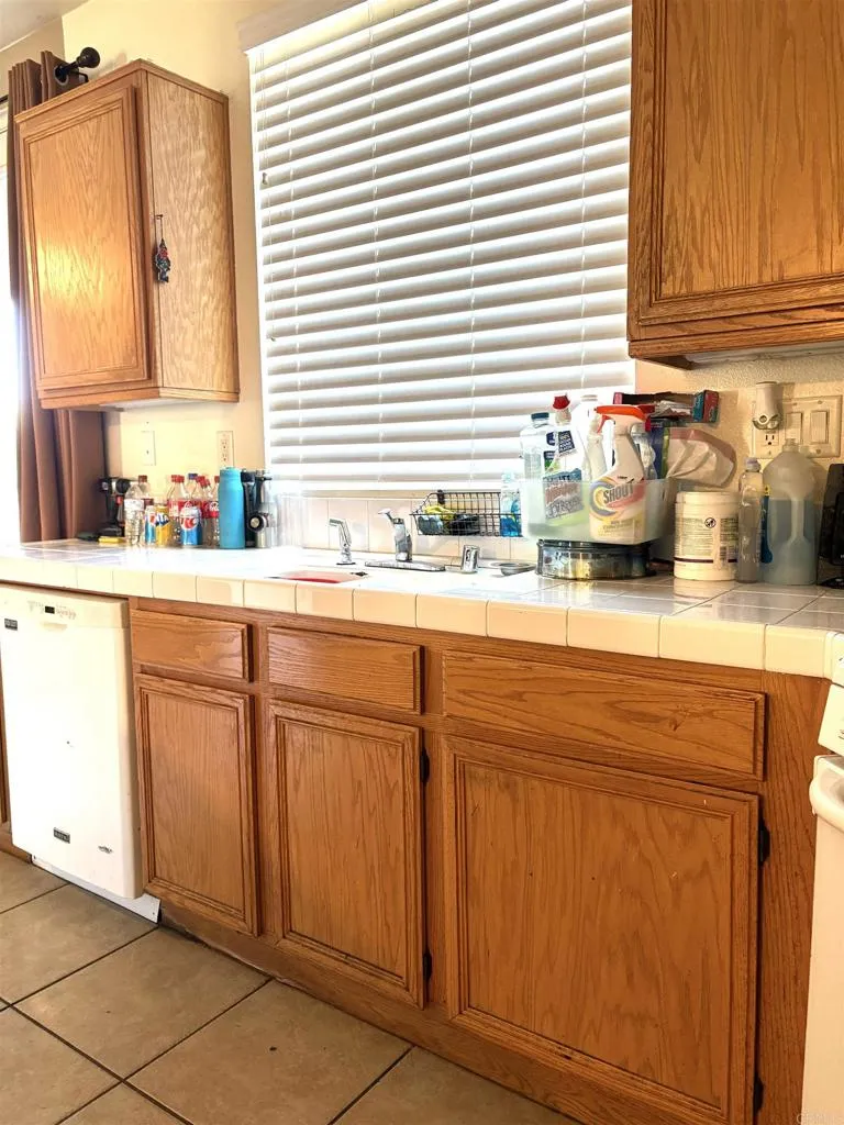 33510 Cedar Creek Lane Lake Elsinore, CA 92532