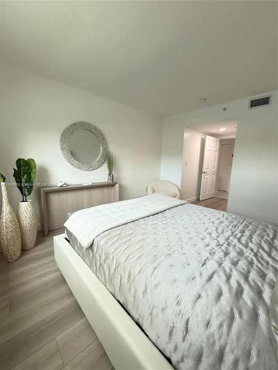 201 Golden Isles Dr #302 Hallandale Beach, FL 33009