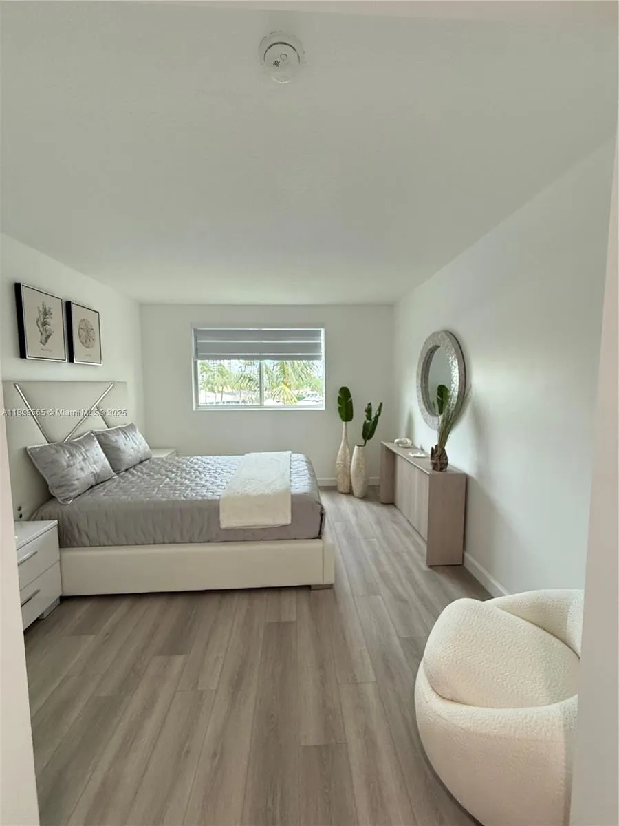 201 Golden Isles Dr #302 Hallandale Beach, FL 33009