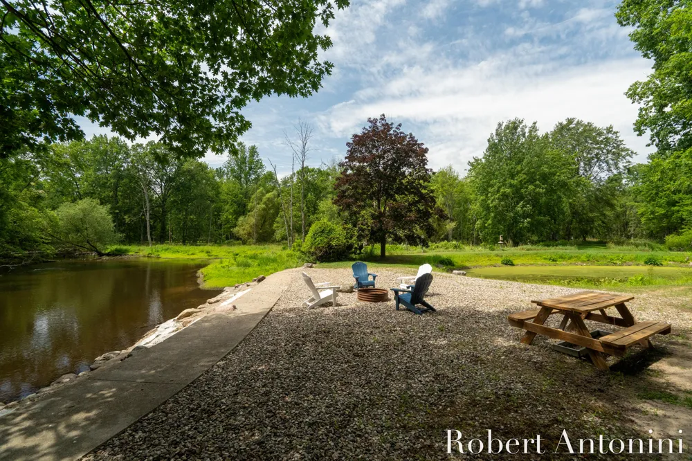 4751 S Johnson Road Gowen, MI 49326