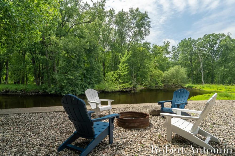 4751 S Johnson Road Gowen, MI 49326