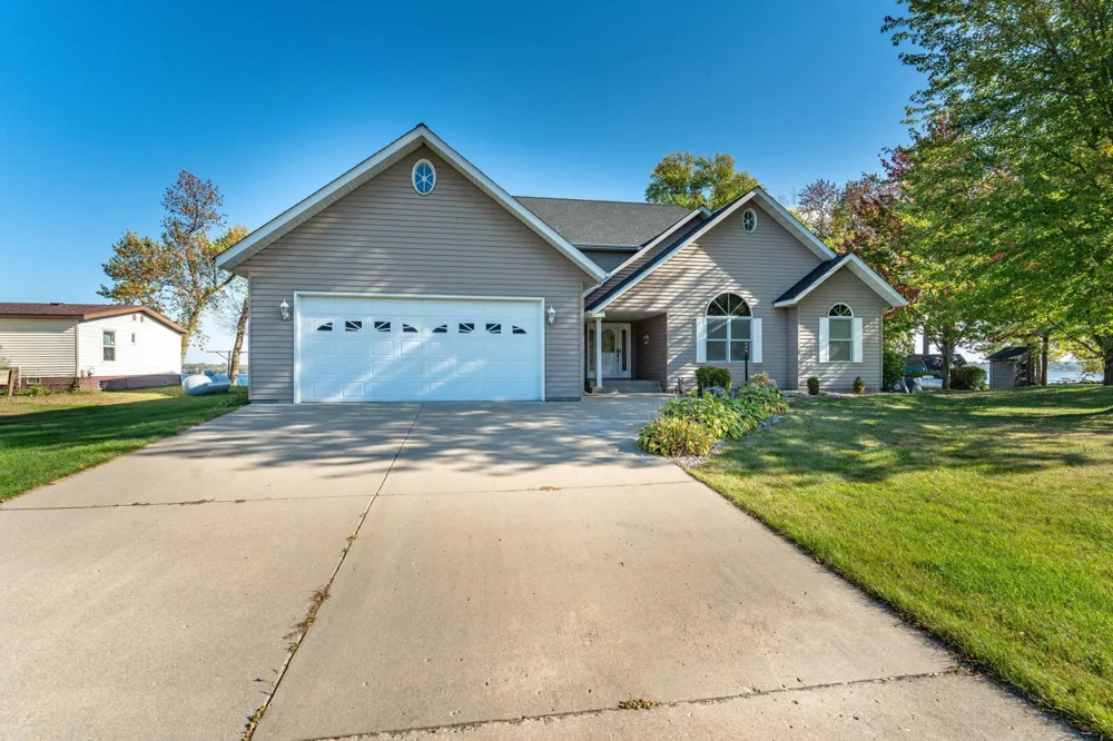 42221 Ukkelberg Drive Clitherall, MN 56524