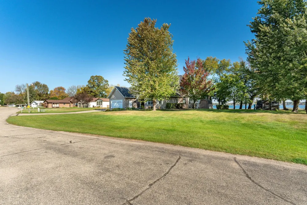 42221 Ukkelberg Drive Clitherall, MN 56524