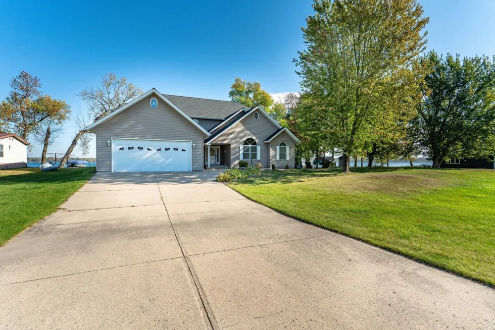 42221 Ukkelberg Drive Clitherall, MN 56524