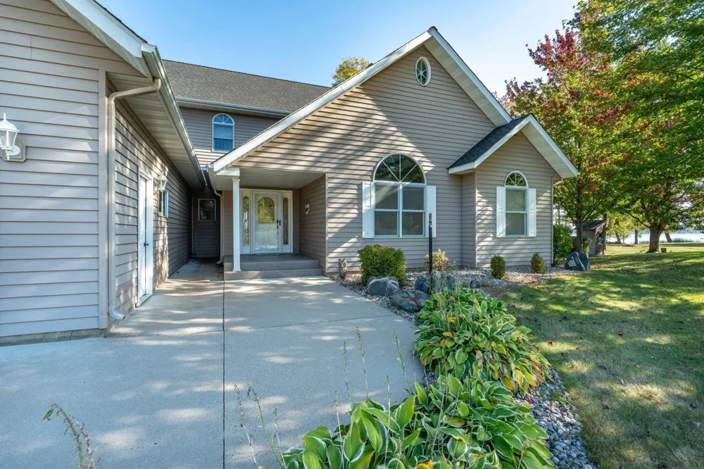42221 Ukkelberg Drive Clitherall, MN 56524
