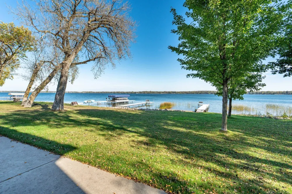 42221 Ukkelberg Drive Clitherall, MN 56524