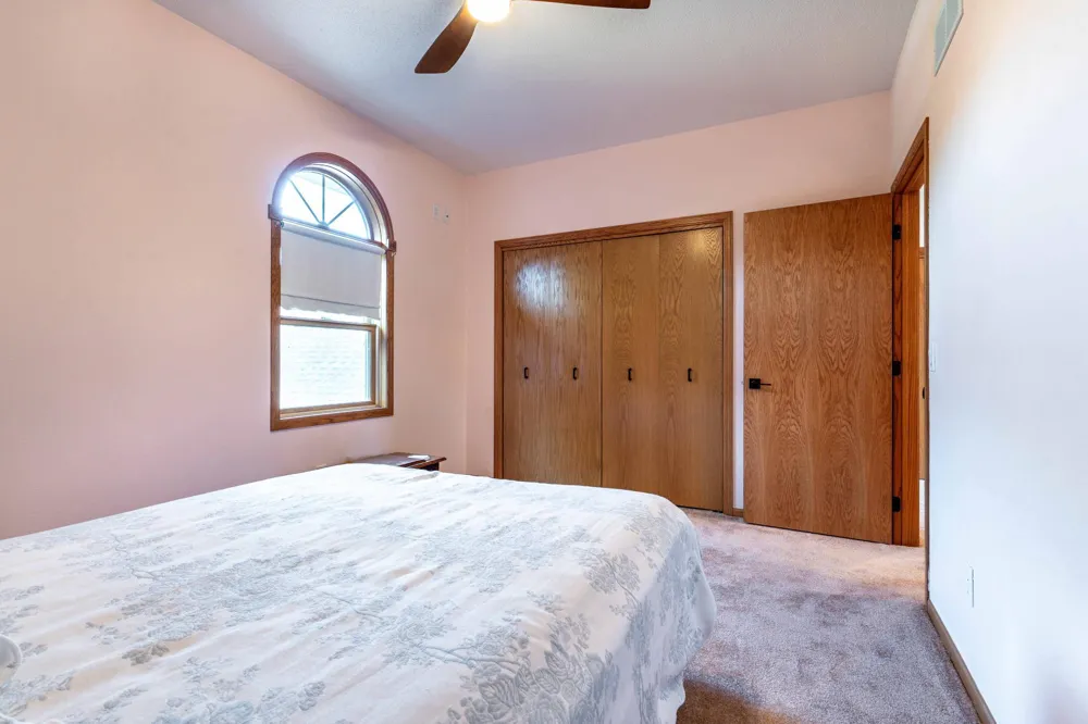42221 Ukkelberg Drive Clitherall, MN 56524