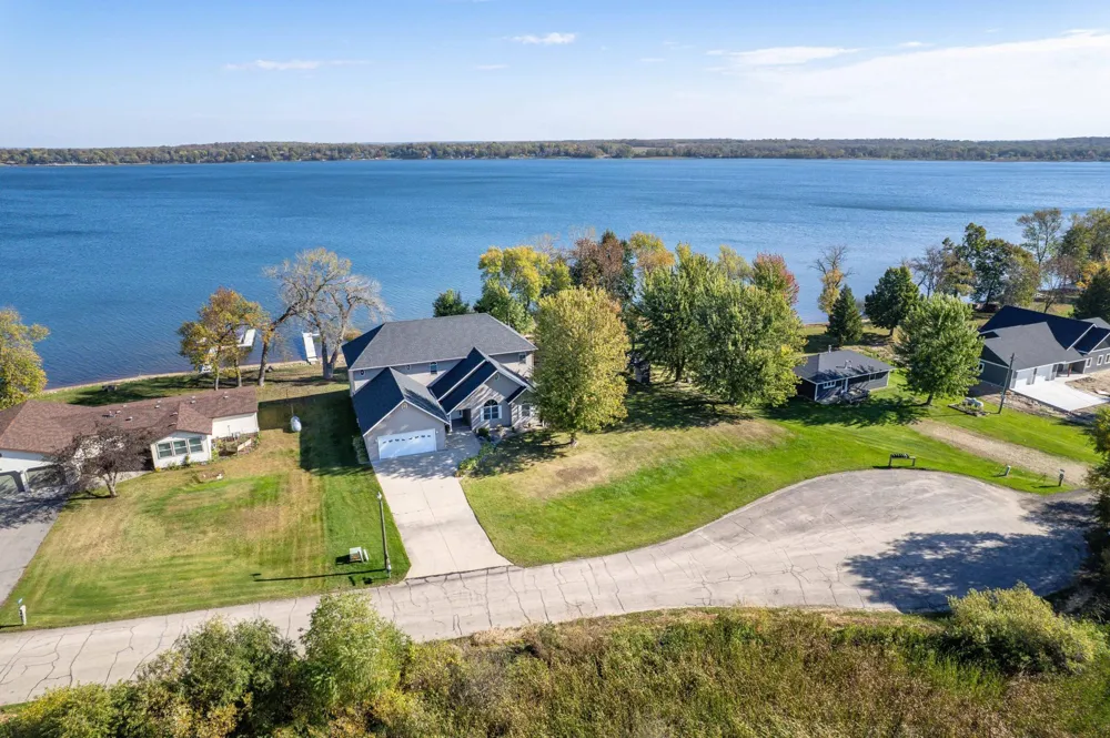 42221 Ukkelberg Drive Clitherall, MN 56524
