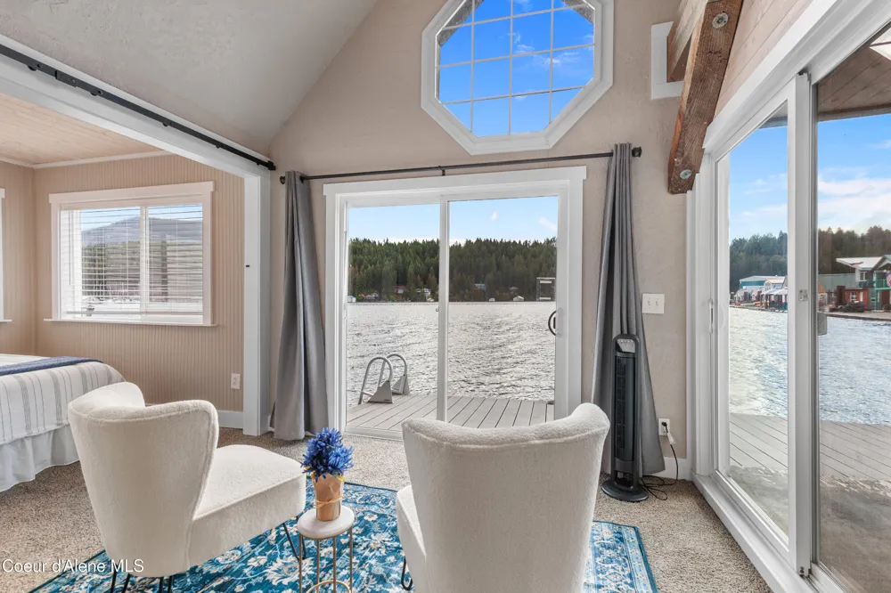 16862 E BOILEAUS G DOCK Bayview, ID 83803
