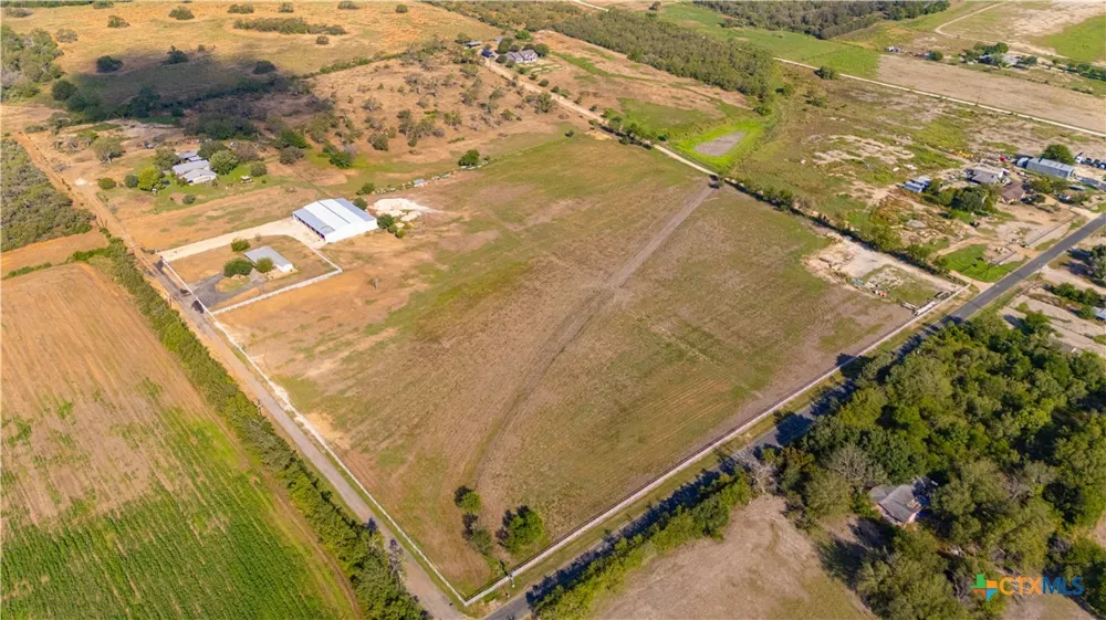 11791 Kinney Road Atascosa, TX 78002