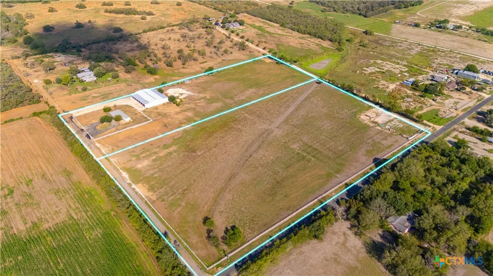 11791 Kinney Road Atascosa, TX 78002
