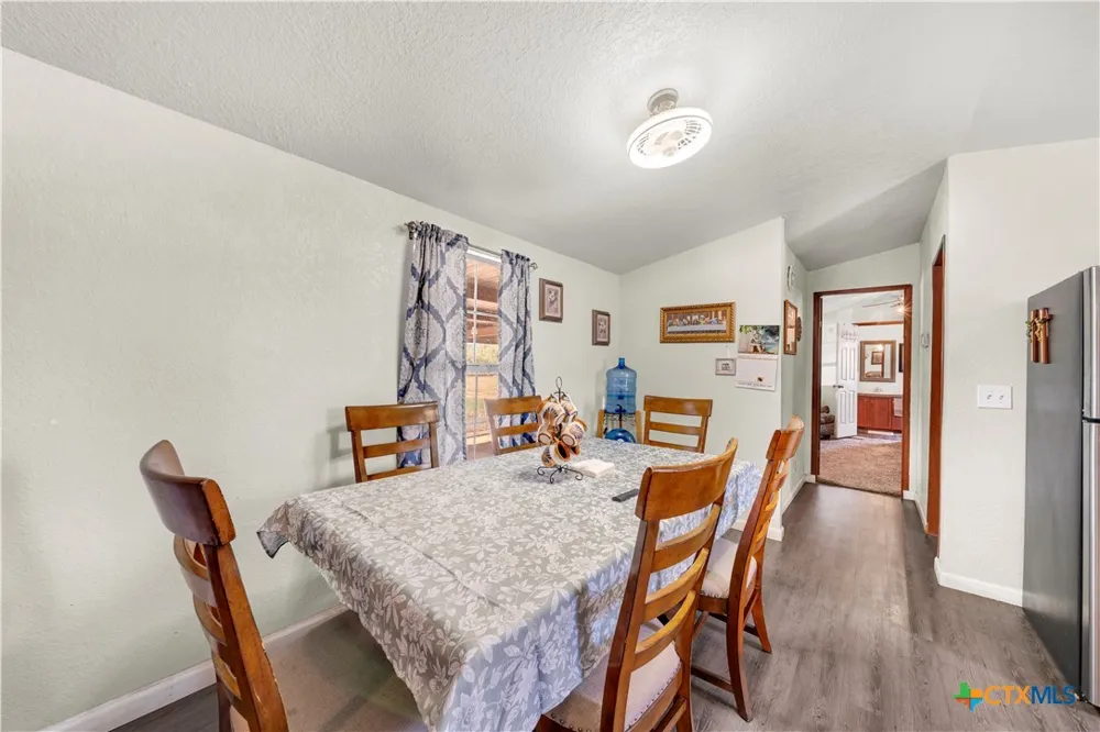 11791 Kinney Road Atascosa, TX 78002