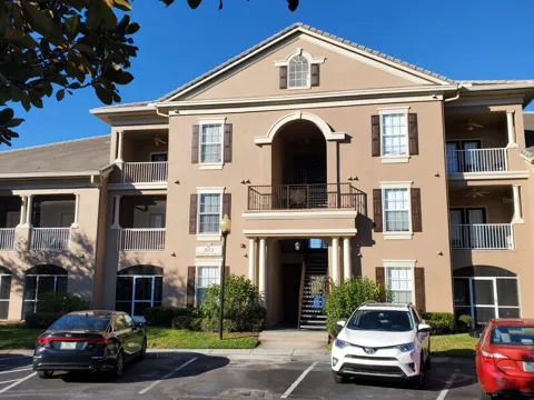 2013 TIZEWELL CIRCLE #1403