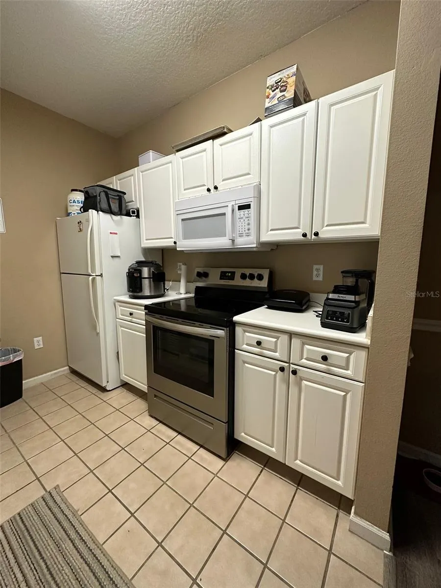 2013 TIZEWELL CIRCLE #1403 Orlando, FL 32837