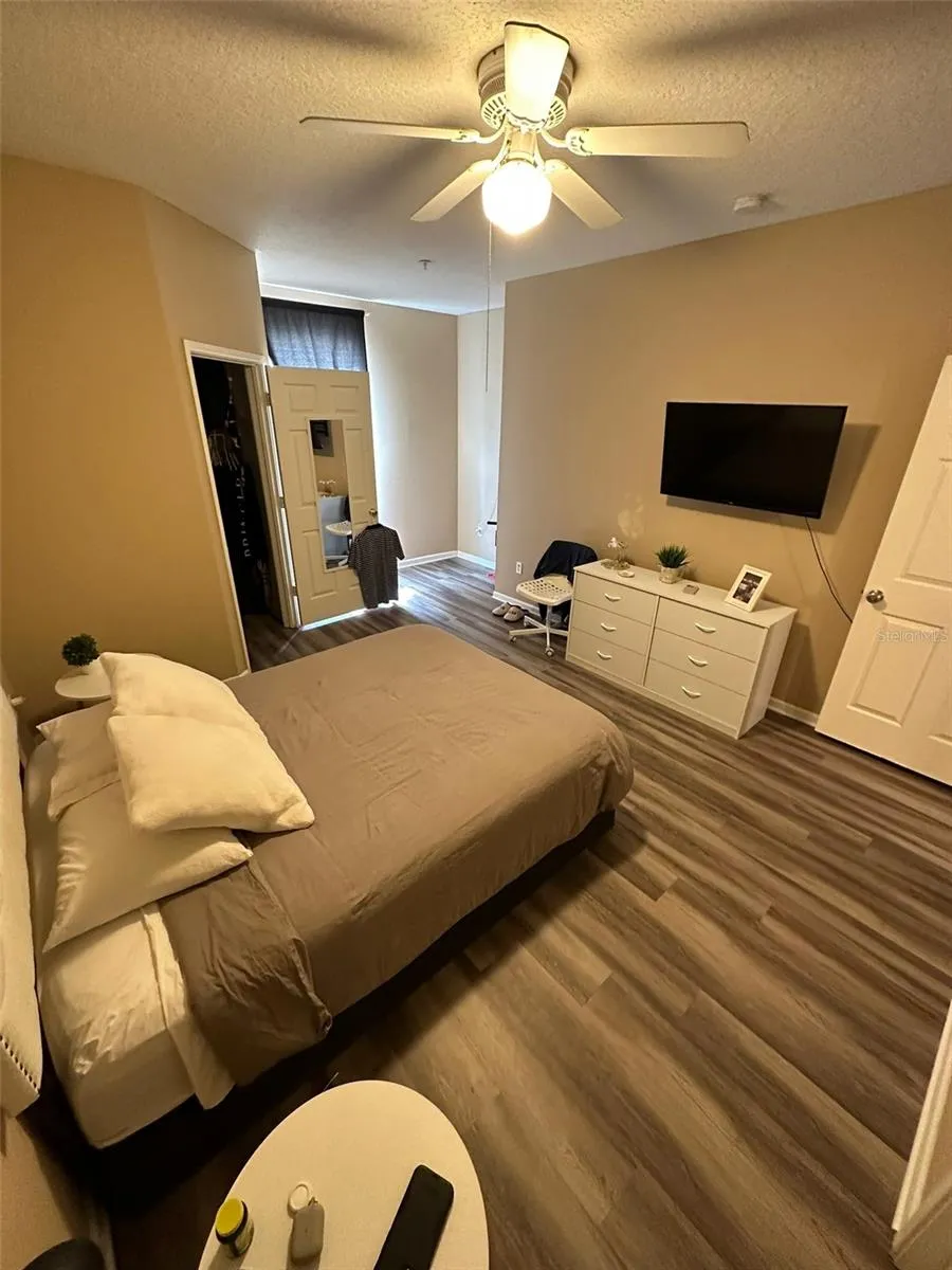 2013 TIZEWELL CIRCLE #1403 Orlando, FL 32837