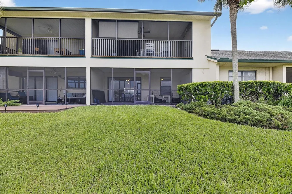 620 YARDARM DRIVE #10 Apollo Beach, FL 33572