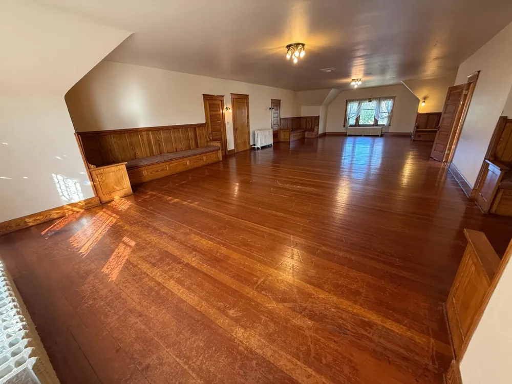312 10th Avenue Casselton, ND 58012