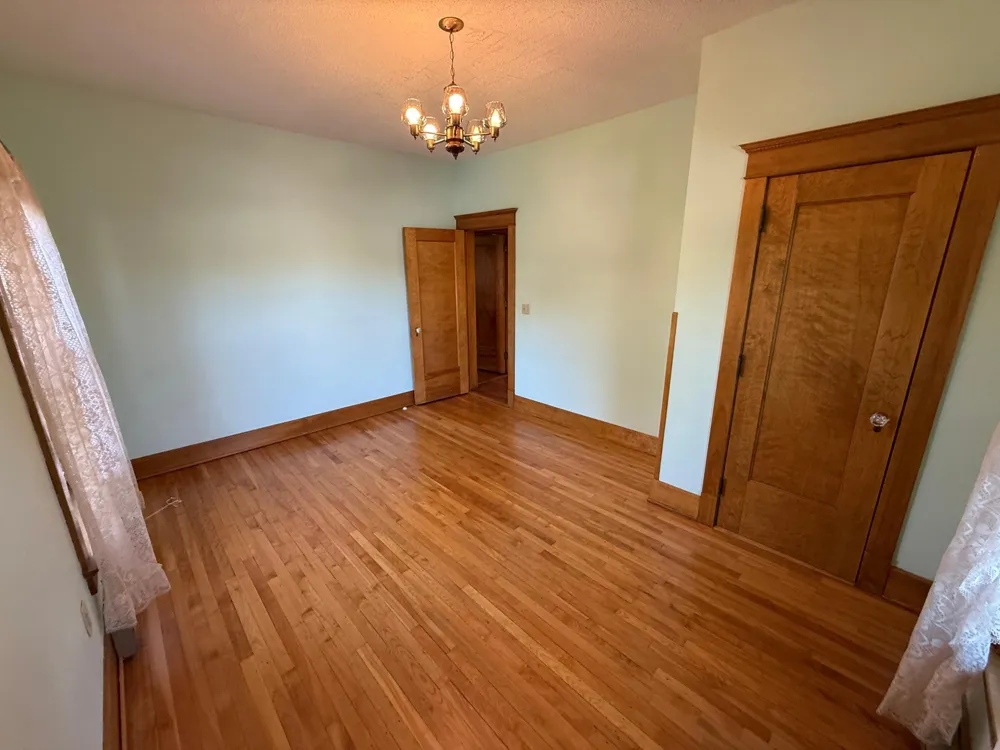 312 10th Avenue Casselton, ND 58012
