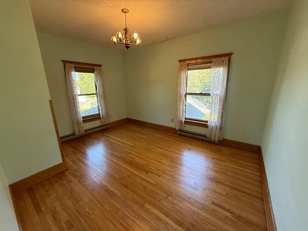 312 10th Avenue Casselton, ND 58012