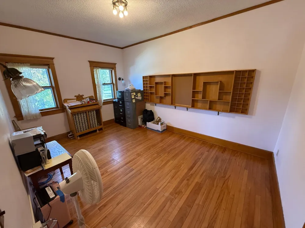 312 10th Avenue Casselton, ND 58012