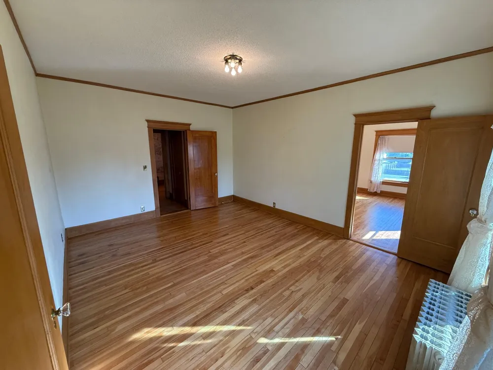 312 10th Avenue Casselton, ND 58012