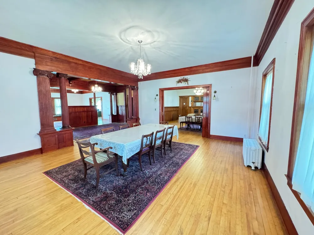 312 10th Avenue Casselton, ND 58012