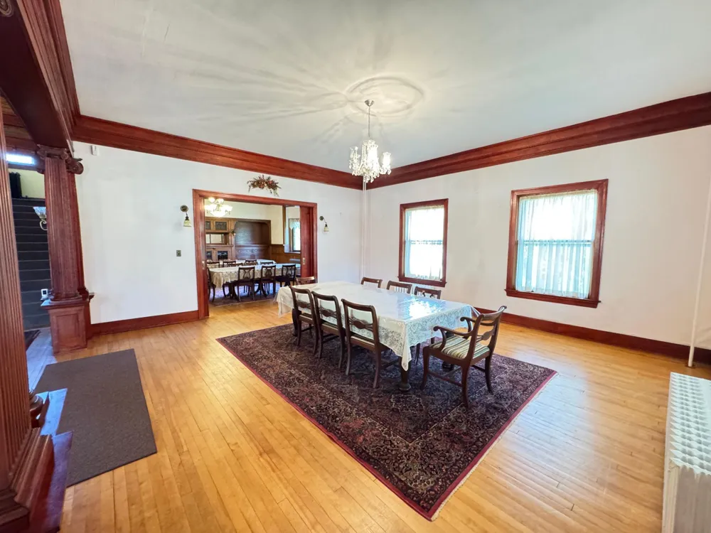 312 10th Avenue Casselton, ND 58012