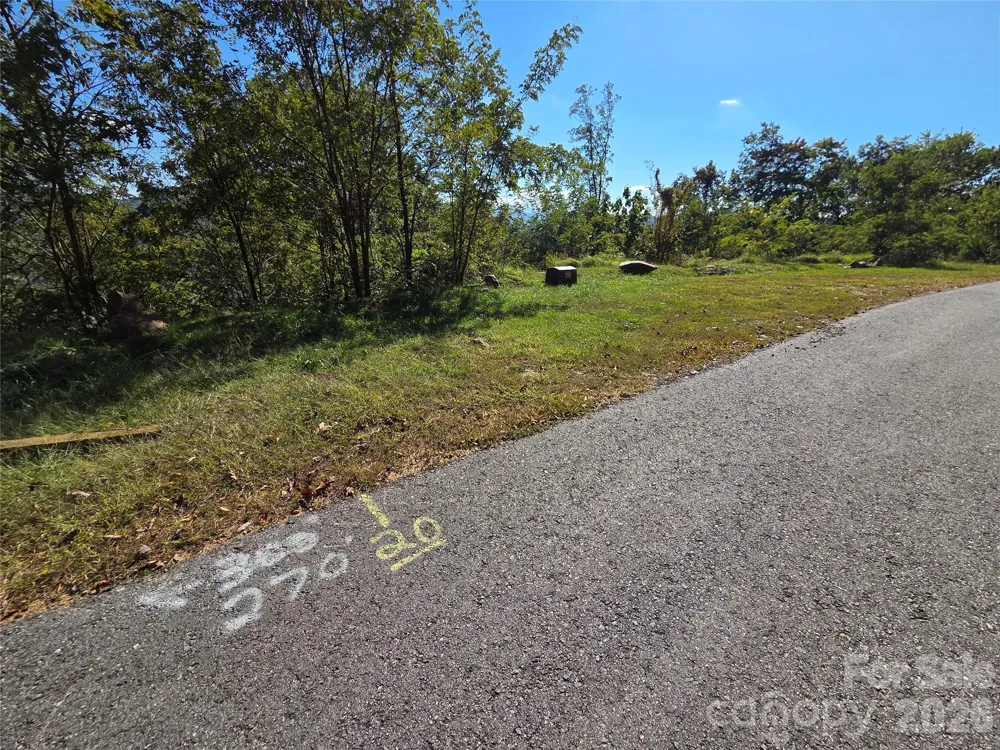 1505 Summit View Drive #20 Canton, NC 28716