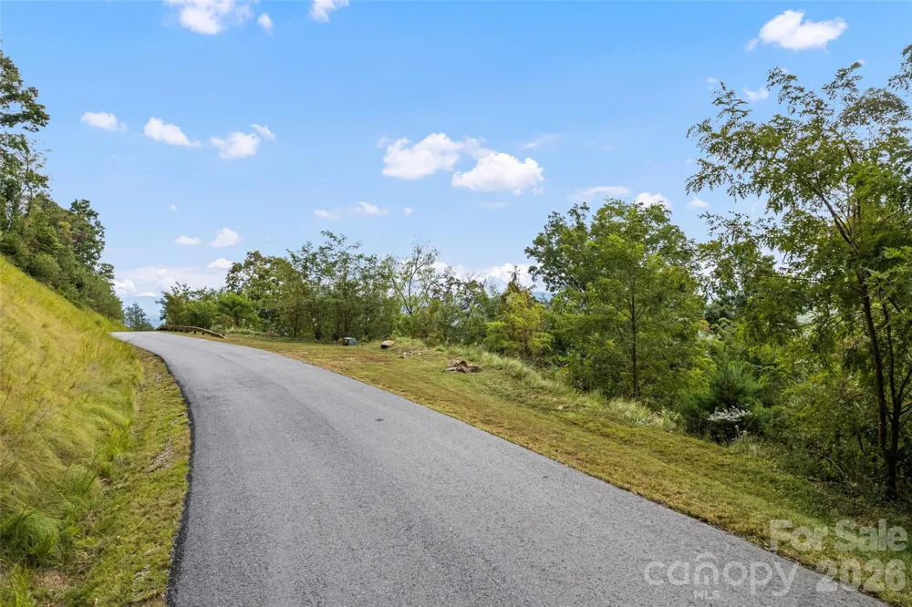 1505 Summit View Drive #20 Canton, NC 28716