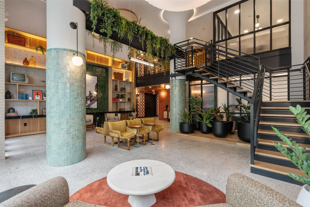 1701 Simond Avenue #206 Austin, TX 78723