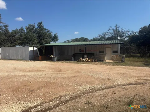 7160 7160 County Road 330