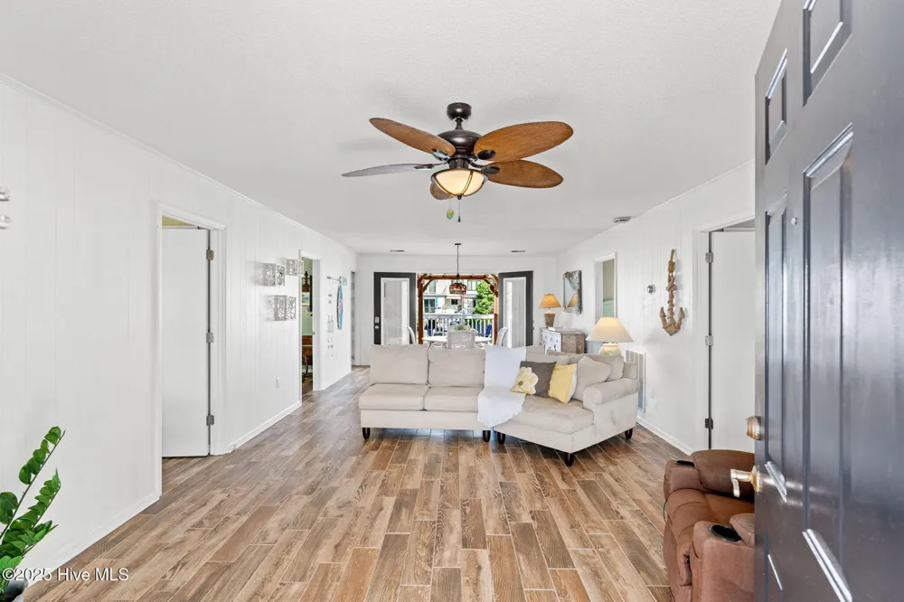 322 58th Avenue North Myrtle Beach, SC 29582