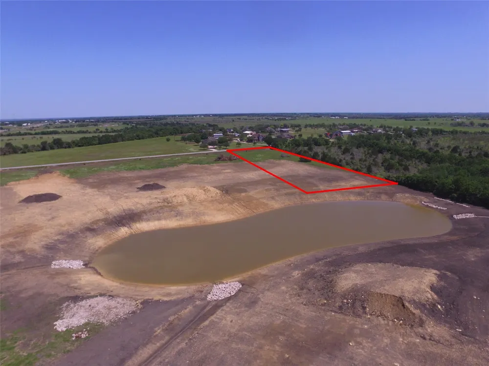 1 Jozwiak Rd Chappell Hill, TX 77426