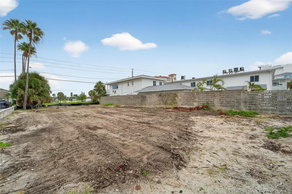 10178 GULF BOULEVARD Treasure Island, FL 33706