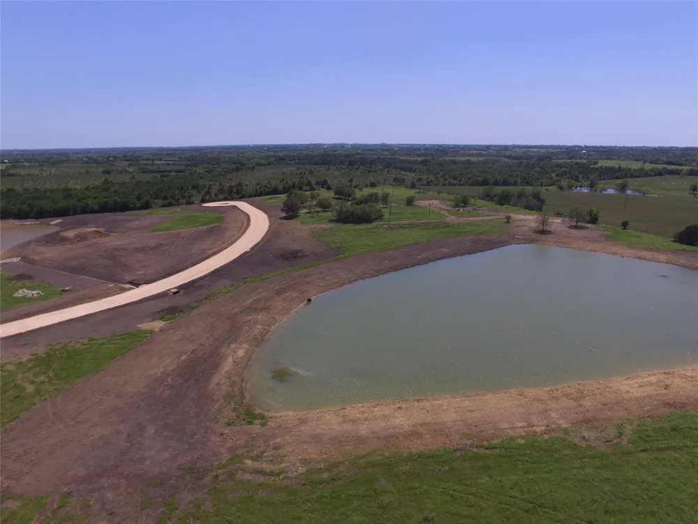 23 Sunflower Chappell Hill, TX 77426