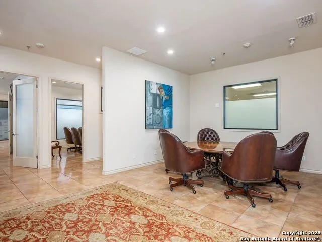 5150 Loop 1604 San Antonio, TX 78249