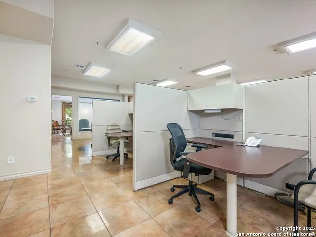 5150 Loop 1604 San Antonio, TX 78249