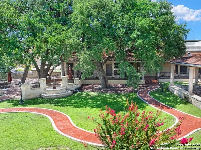 5150 Loop 1604 San Antonio, TX 78249