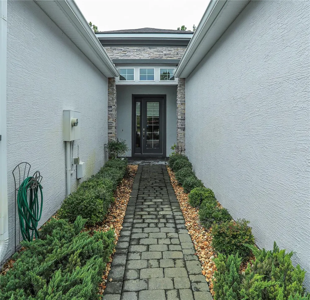 875 PINEWOOD DRIVE Ormond Beach, FL 32174