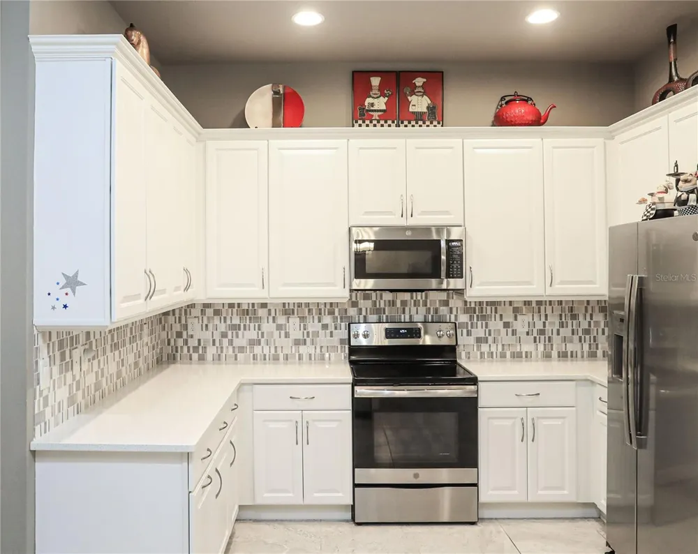 875 PINEWOOD DRIVE Ormond Beach, FL 32174