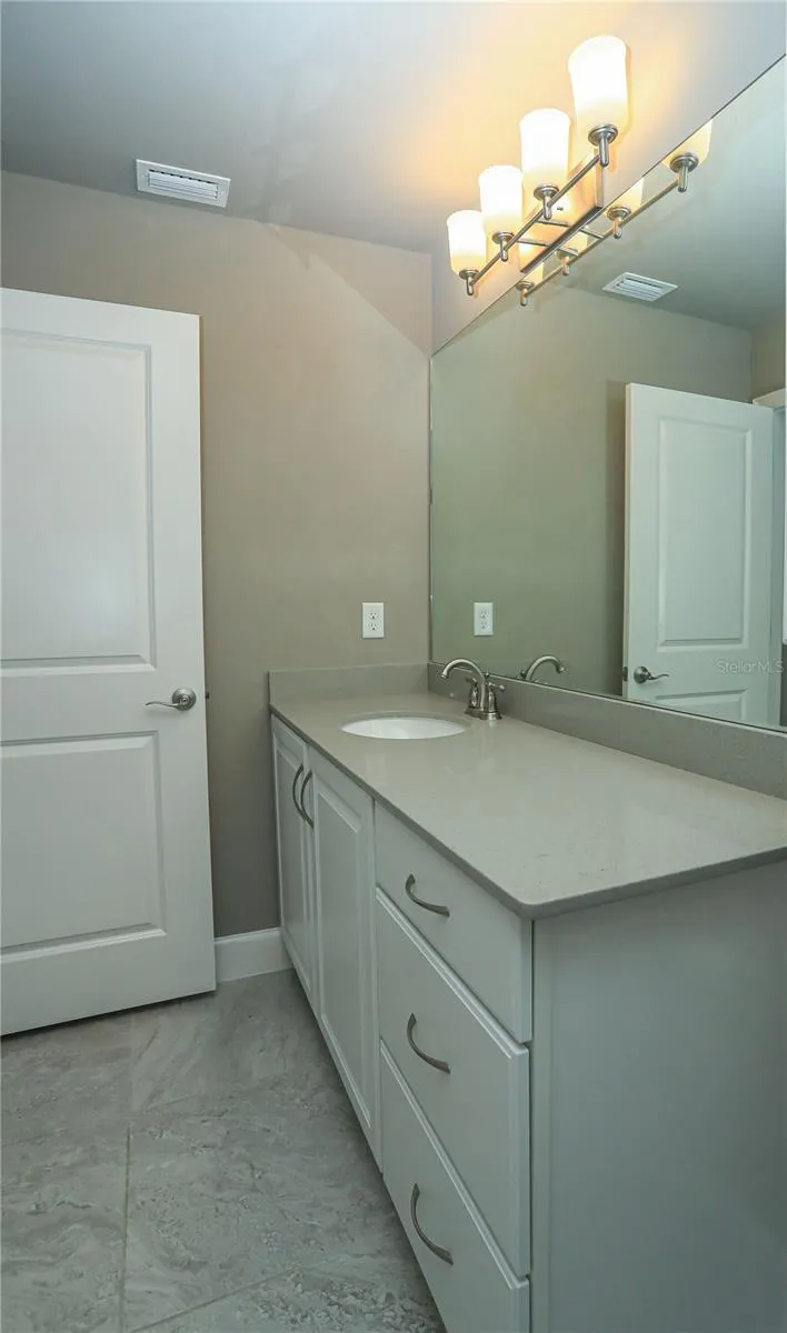 875 PINEWOOD DRIVE Ormond Beach, FL 32174