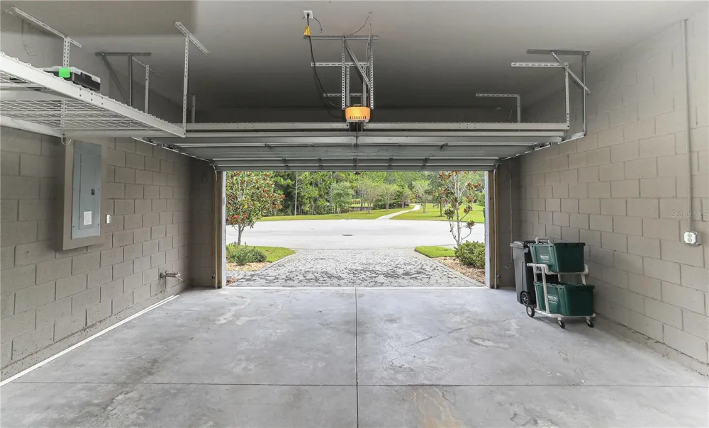 875 PINEWOOD DRIVE Ormond Beach, FL 32174