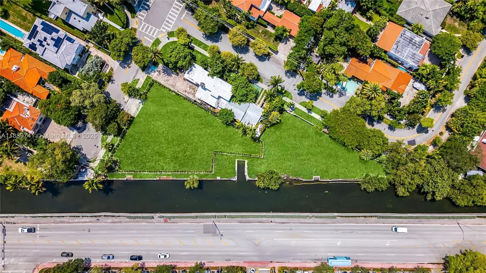 18 Michigan Ave Miami Beach, FL 33139