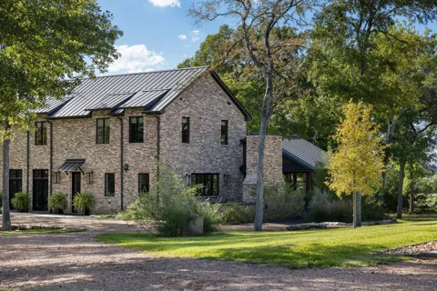 565 Bybee Road