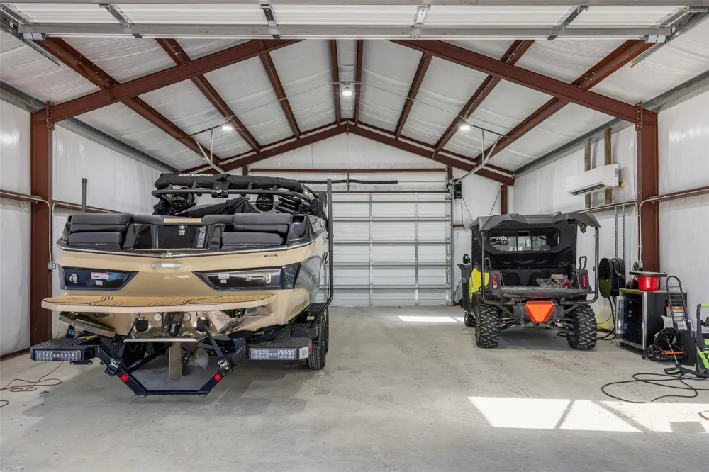 565 Bybee Road Round Top, TX 78954