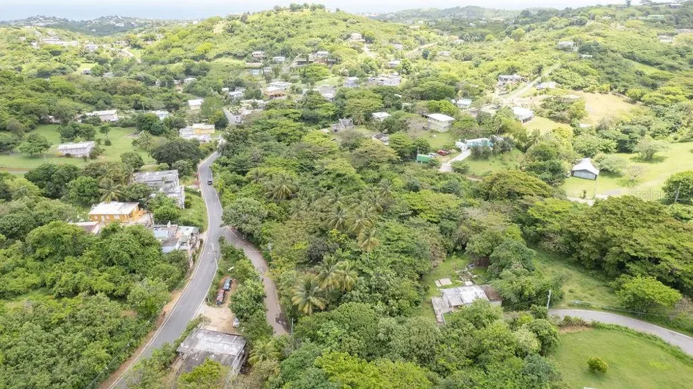 13 PR-997 Vieques, PR 00765