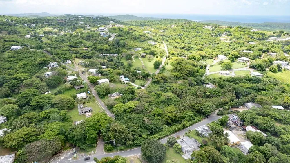 13 PR-997 Vieques, PR 00765